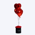 Flowerbox S + wieczne róże + 3 balony serce