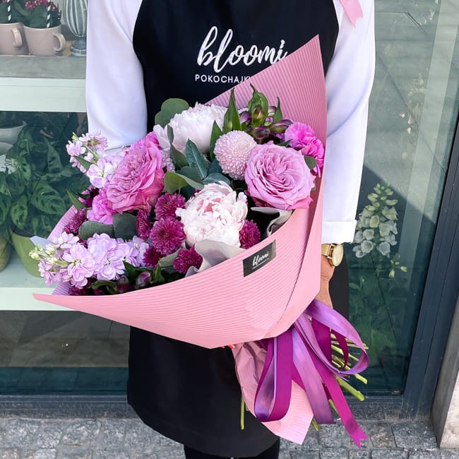 bukiet_autorski_fioletowe_peonie.jpg