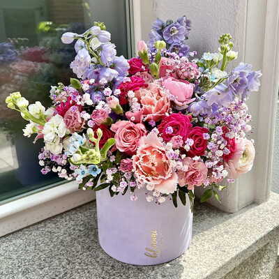 fioletowy flower box